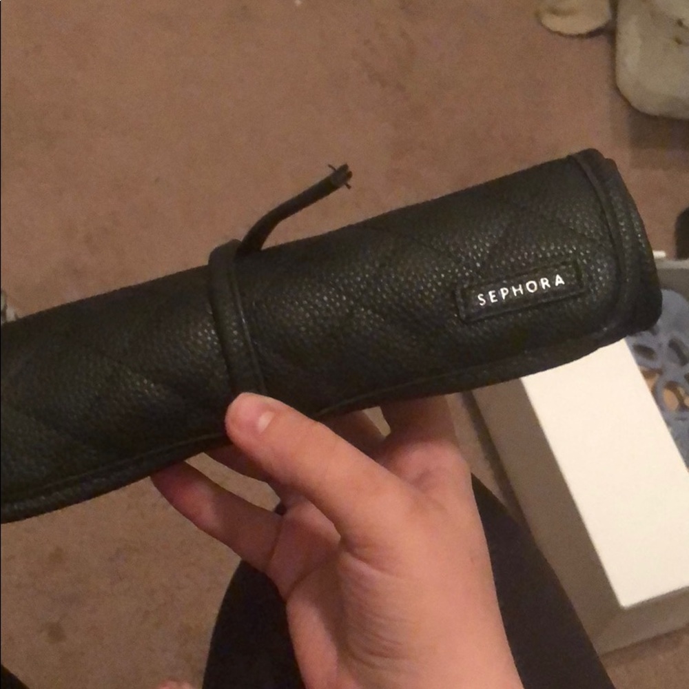sephora brush roll